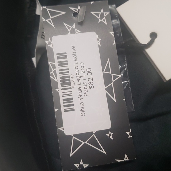 NWT Silvia Wide Legged Black Leather Flared Pants Women's Size L. - Picture 5 of 10